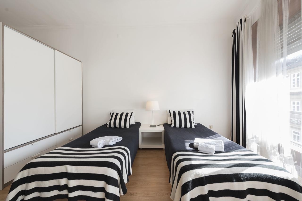 Apartamento Bmyguest - Santa Catarina'S Loft OOporto Exterior foto